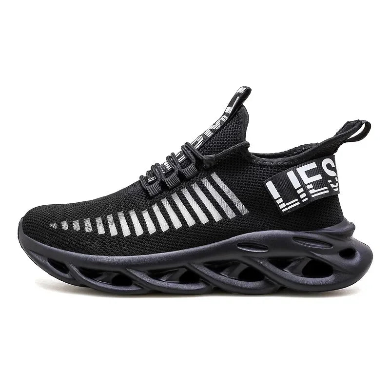 New Men's Black Sneakers Summer Lightweight Men Shoes Comfortable Mesh Breathable Shoes